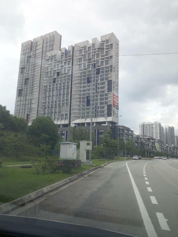 Mufasa Suites At Tamarind Suites With Wifi Netflix Coway Level 8 ไซเบอร์จายา ภายนอก รูปภาพ