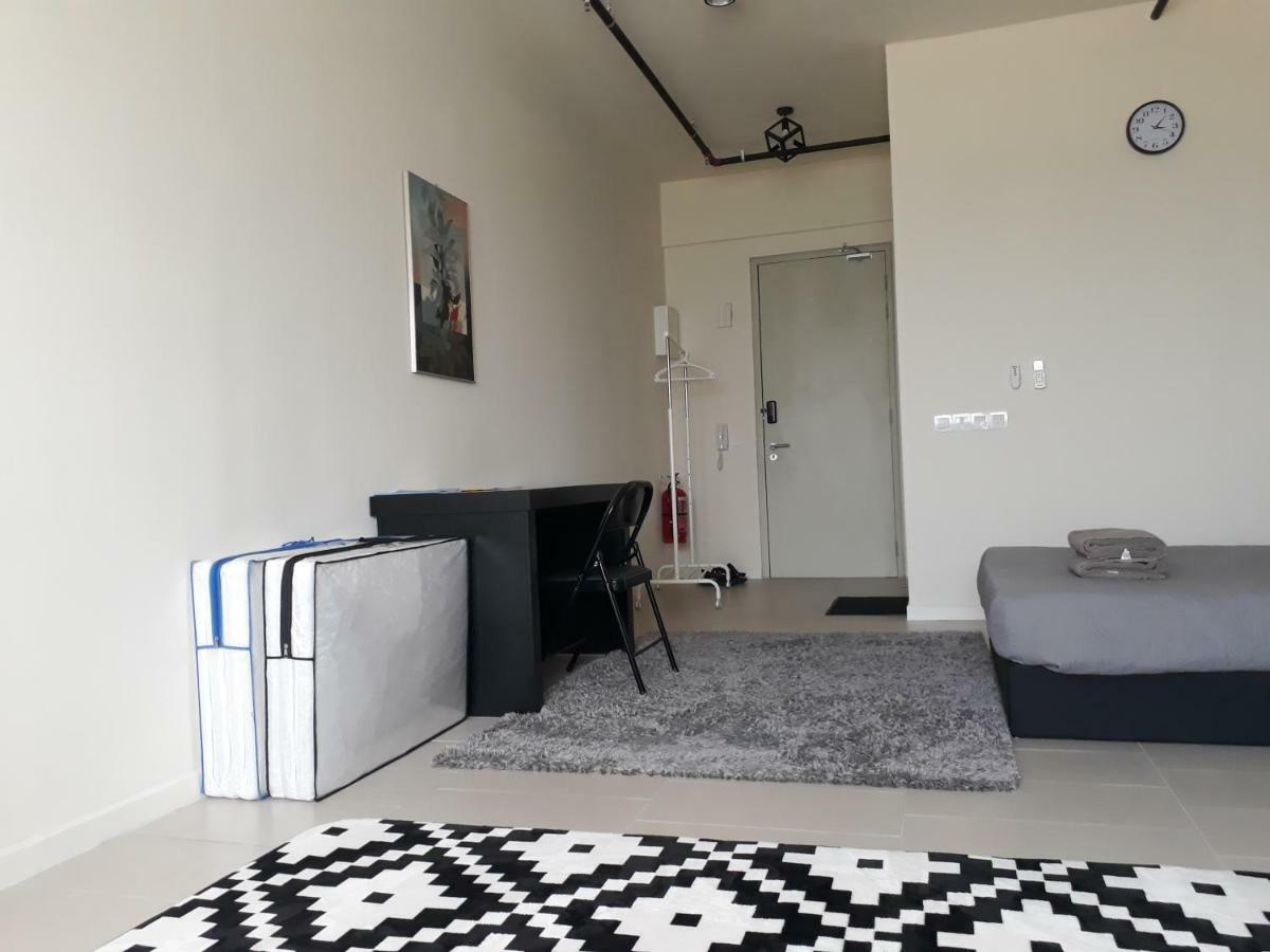 Mufasa Suites At Tamarind Suites With Wifi Netflix Coway Level 8 ไซเบอร์จายา ภายนอก รูปภาพ