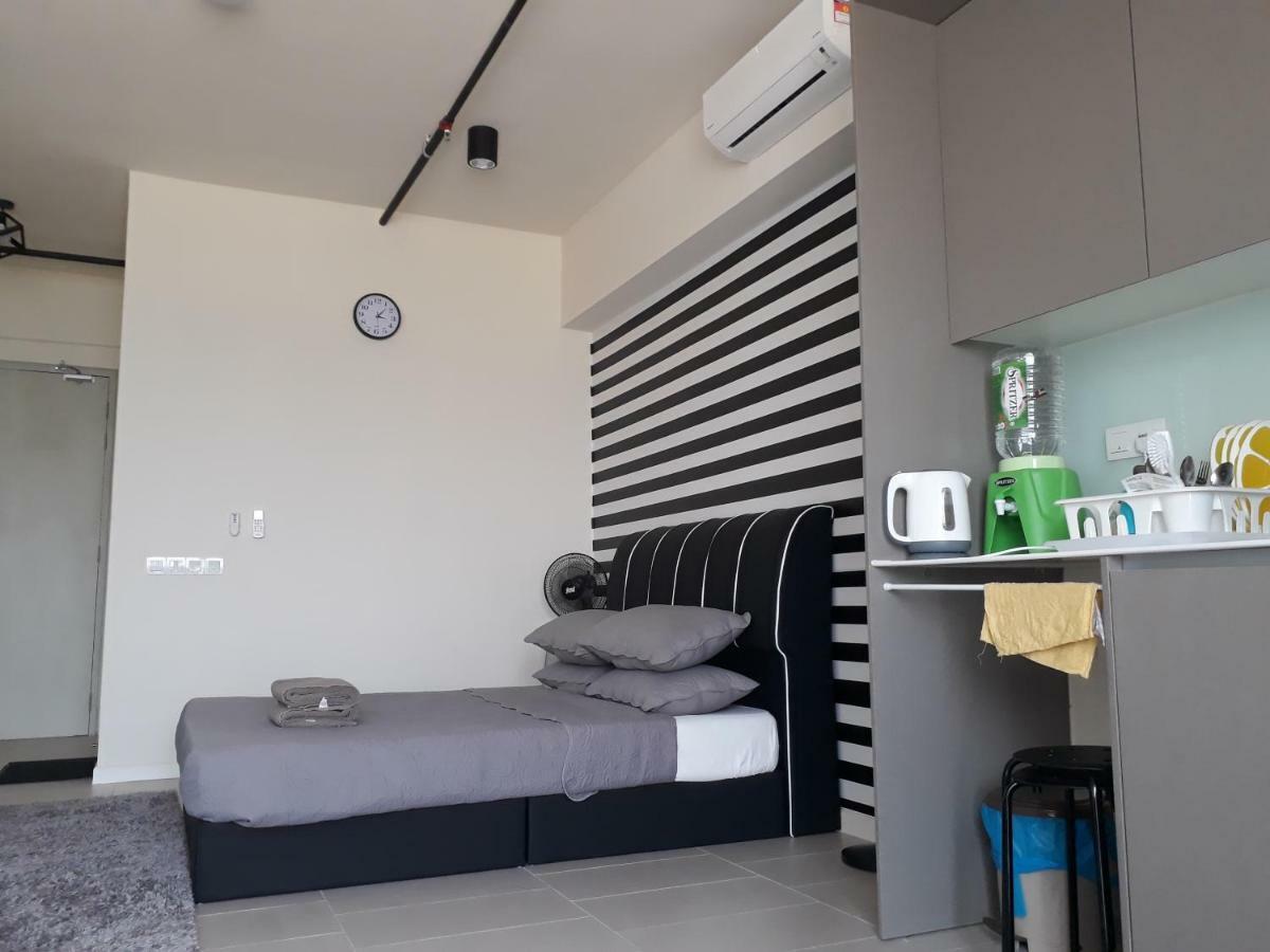 Mufasa Suites At Tamarind Suites With Wifi Netflix Coway Level 8 ไซเบอร์จายา ภายนอก รูปภาพ